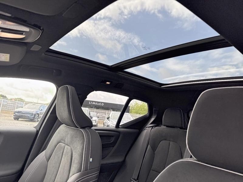 Image VOLVO XC40 B3 163ch Black Edition DCT 7