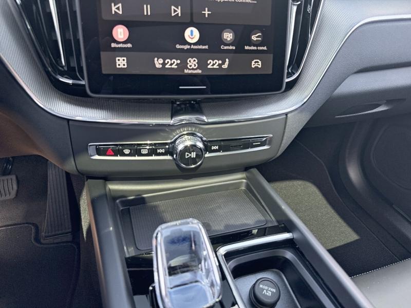 Image VOLVO XC60 T6 Hybride Rechargeable 335ch Black Edition Geartronic 8 AWD