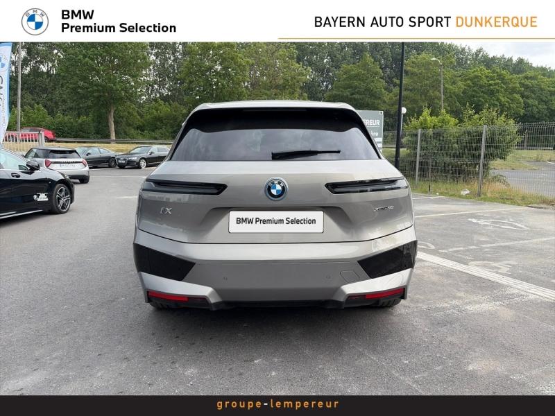 Image BMW iX xDrive50 523ch