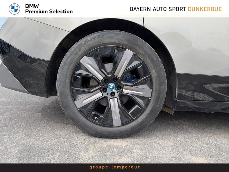 Image BMW iX xDrive50 523ch