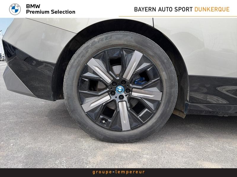 Image BMW iX xDrive50 523ch