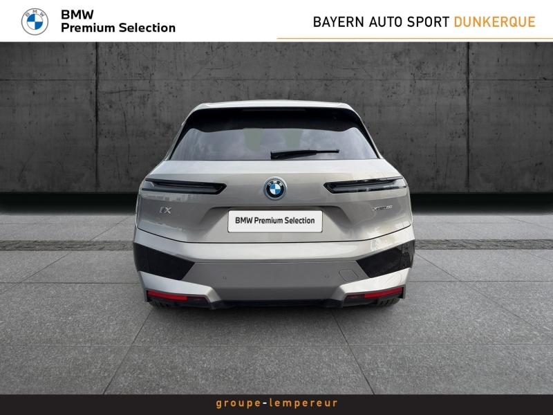 Image BMW iX xDrive50 523ch