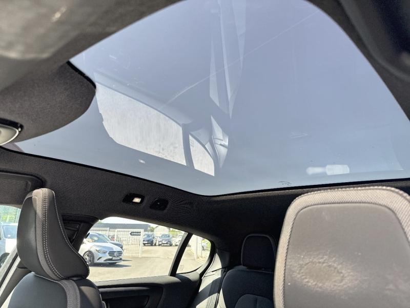Image VOLVO C40 Recharge 231ch Start