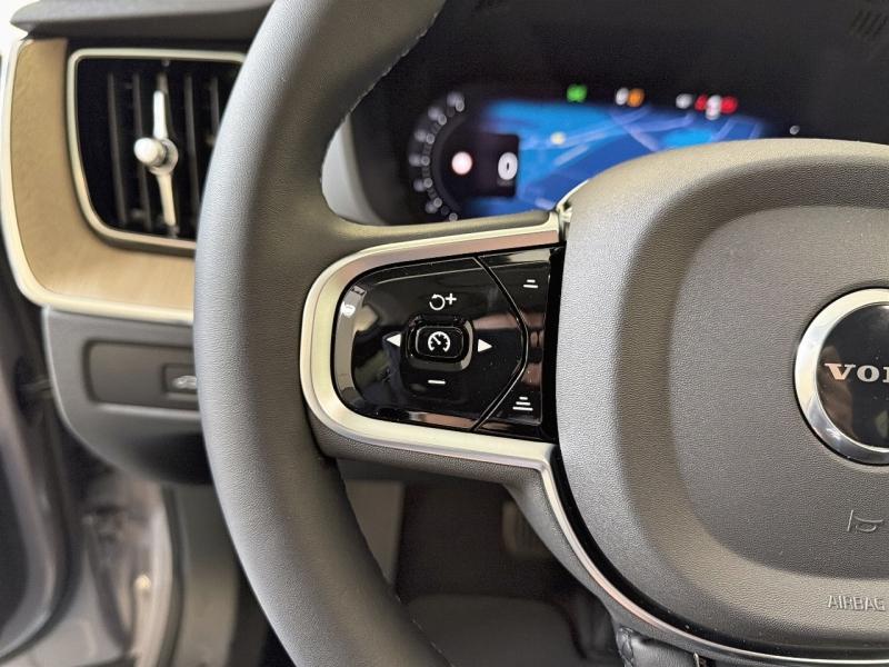 Image VOLVO XC60 T6 Hybride Rechargeable 335ch Plus Style Chrome Geartronic 8