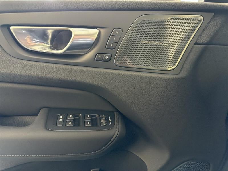Image VOLVO XC60 T6 Hybride Rechargeable 335ch Plus Style Chrome Geartronic 8