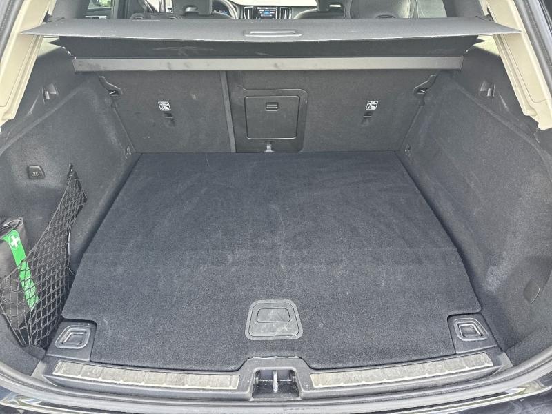Image VOLVO XC60 T6 Hybride Rechargeable 253 + 145ch Ultra Style Dark Geartronic 8 AWD