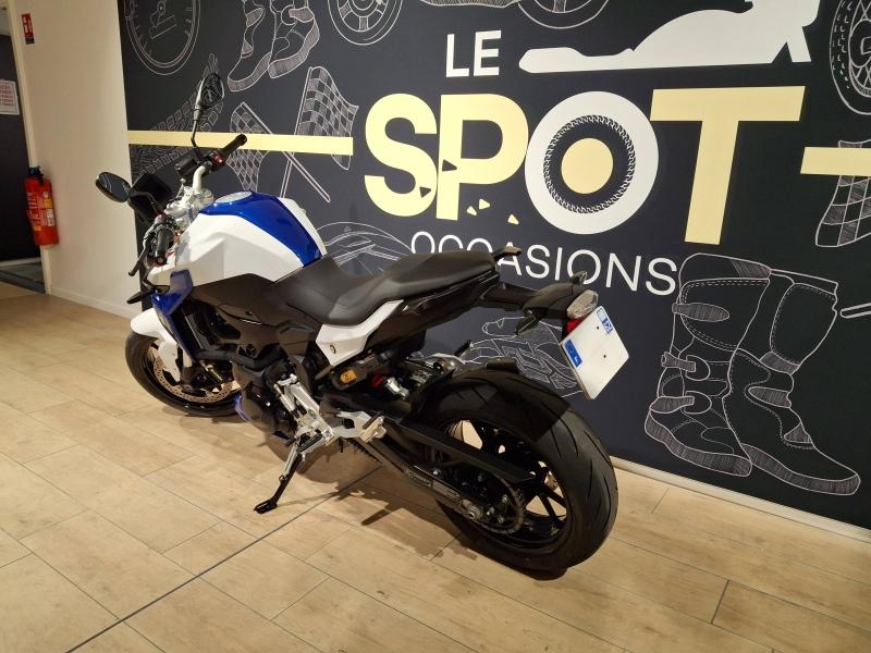 Image BMW F F 900 R A2