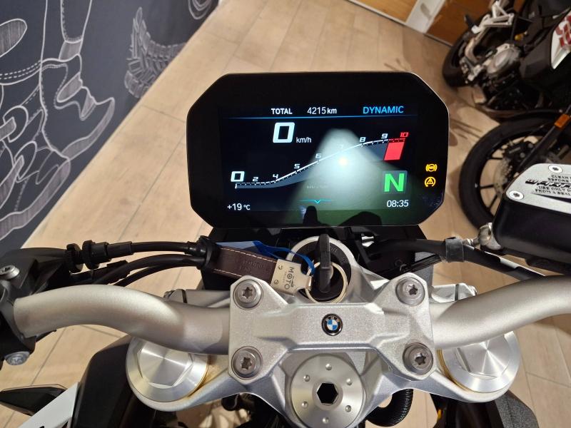 Image BMW F F 900 R A2