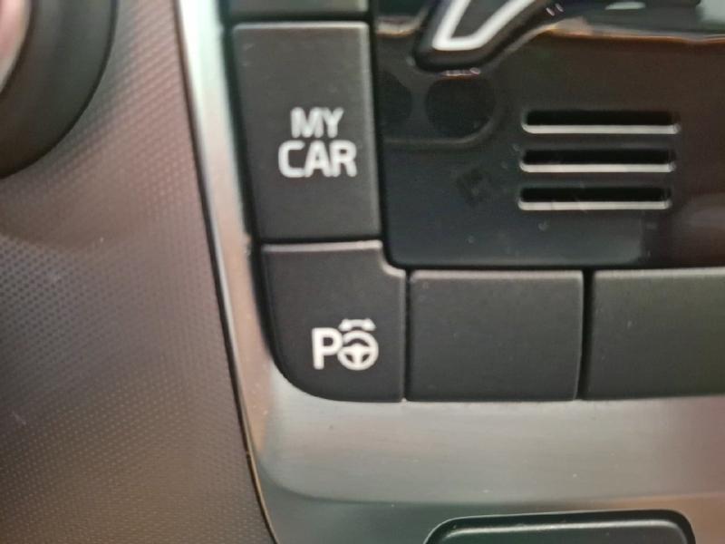 Image VOLVO V40 D3 150ch Inscription