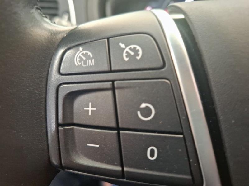 Image VOLVO V40 D3 150ch Inscription