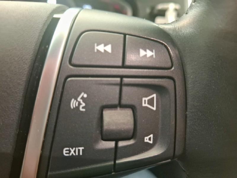 Image VOLVO V40 D3 150ch Inscription