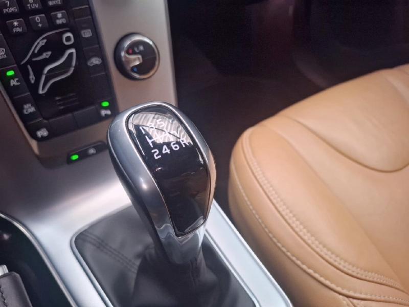 Image VOLVO V40 D3 150ch Inscription