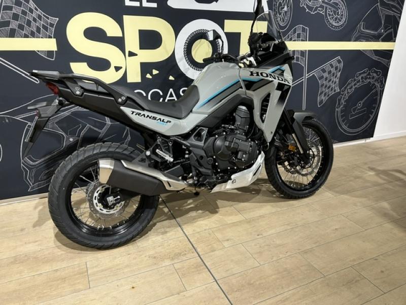 Image HONDA Xl 750 CT