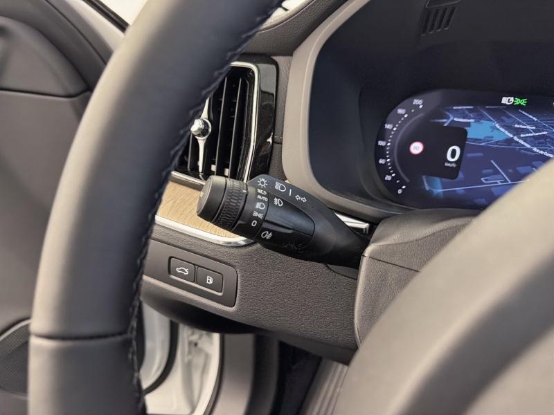 Image VOLVO XC60 T6 Hybride Rechargeable 335ch Ultra Style Dark Geartronic 8 AWD