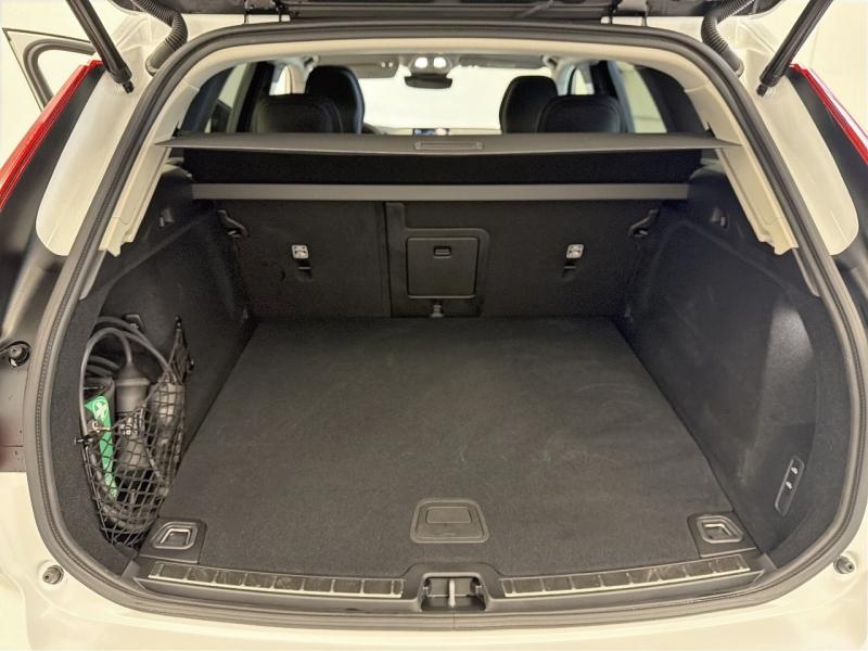 Image VOLVO XC60 T6 Hybride Rechargeable 335ch Ultra Style Dark Geartronic 8 AWD