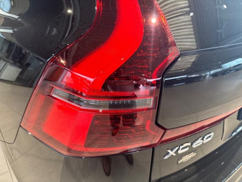Image VOLVO XC60 T6 Hybride Rechargeable 350ch Ultra Style Dark Geartronic 8 AWD