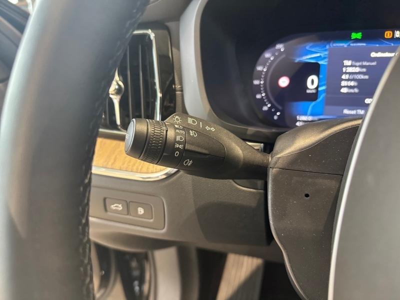 Image VOLVO XC60 T6 Hybride Rechargeable 350ch Ultra Style Dark Geartronic 8 AWD