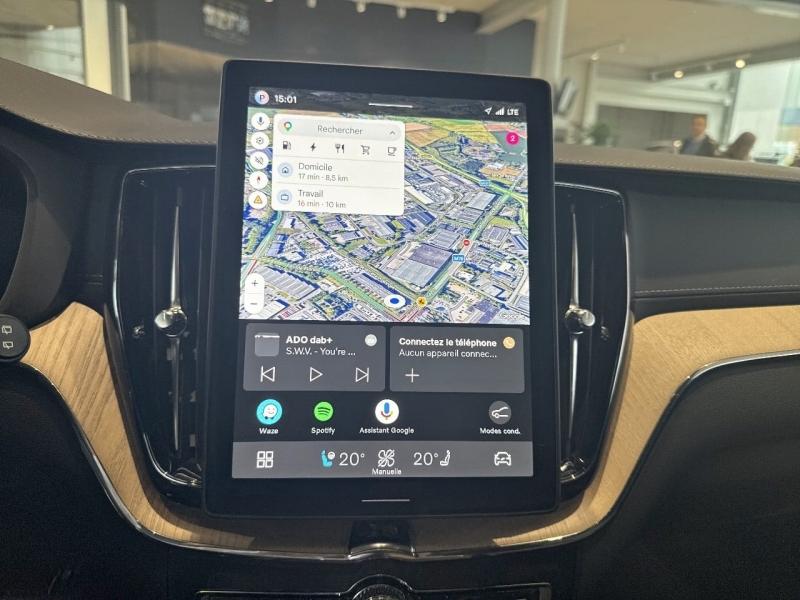Image VOLVO XC60 T6 Hybride Rechargeable 350ch Ultra Style Dark Geartronic 8 AWD