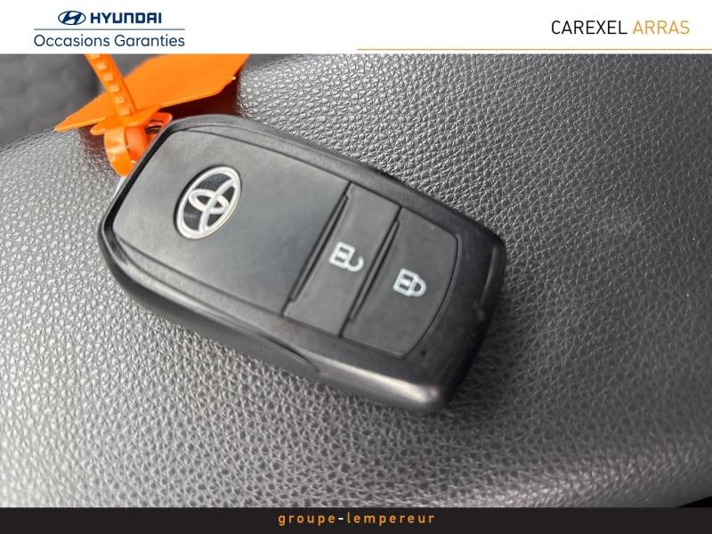 Image TOYOTA Yaris 116h Design 5p