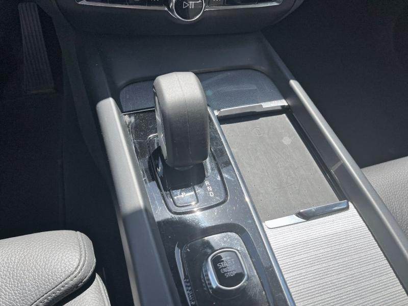 Image VOLVO V60 B4 197ch Plus Style Dark DCT 7