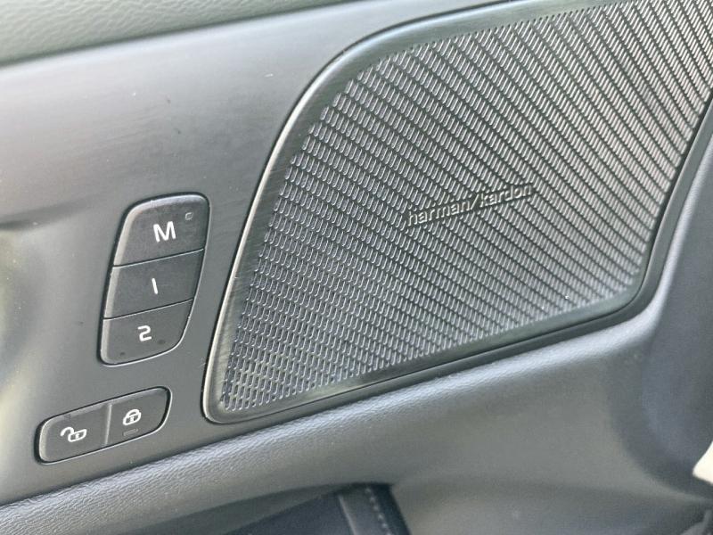 Image VOLVO V60 B4 197ch Plus Style Dark DCT 7