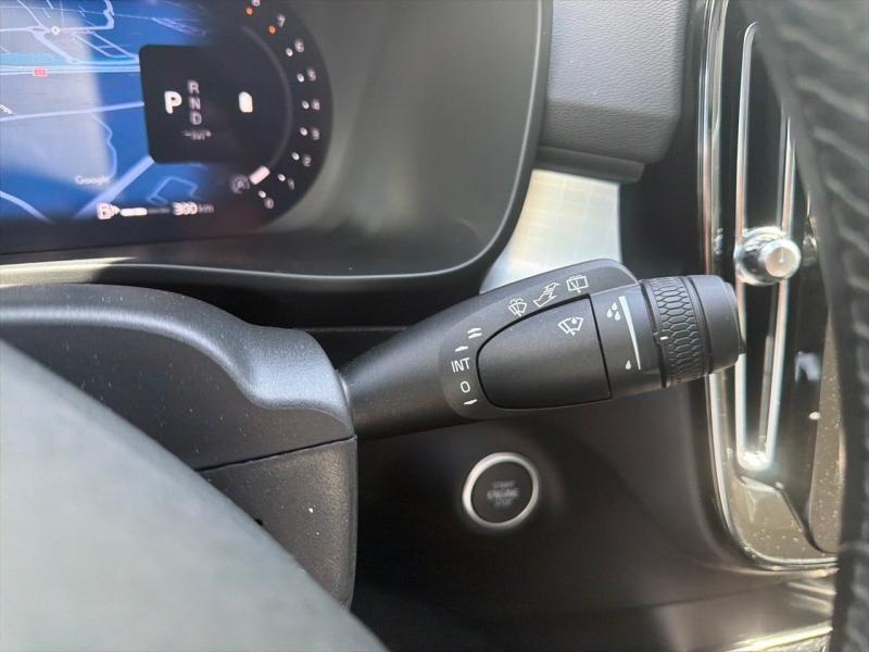 Image VOLVO XC40 B3 163ch Ultra DCT 7