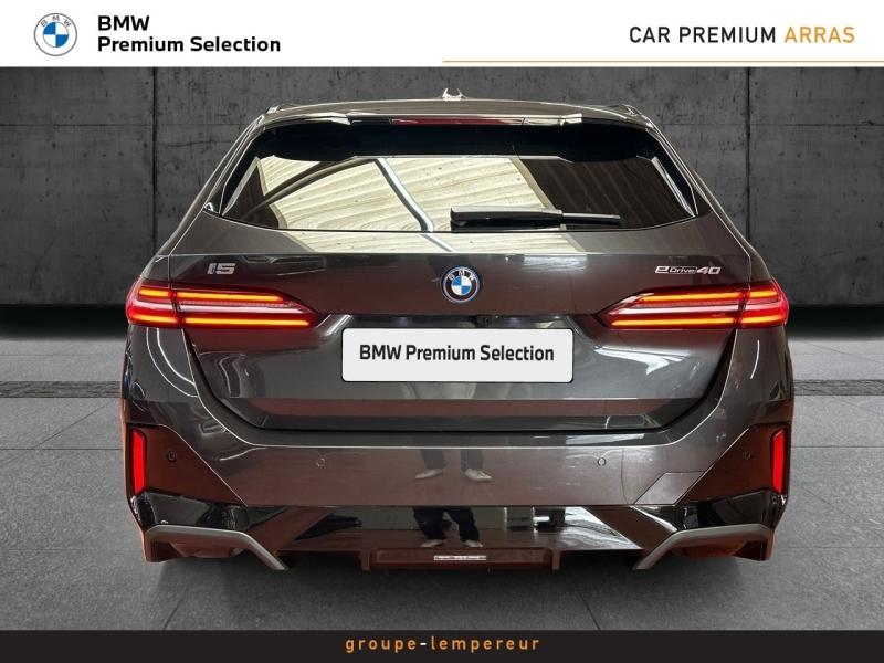 Image BMW Série 5 Touring i5 340ch M Sport eDrive40