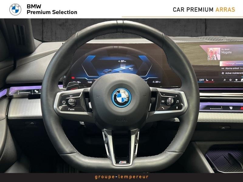 Image BMW Série 5 Touring i5 340ch M Sport eDrive40