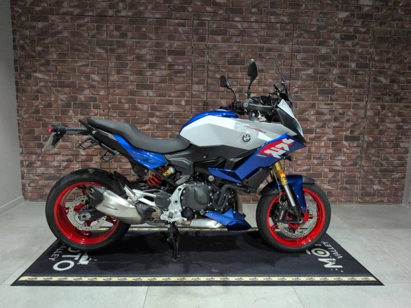 Photo BMW F F 900 XR 2025