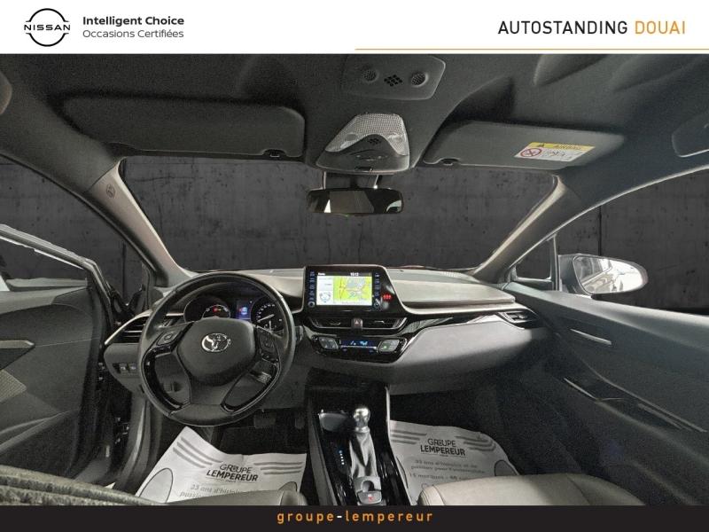 Image TOYOTA C-HR 122h Distinctive 2WD E-CVT MY20