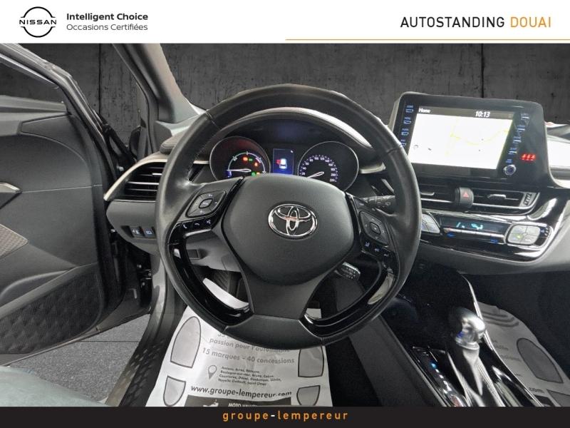 Image TOYOTA C-HR 122h Distinctive 2WD E-CVT MY20