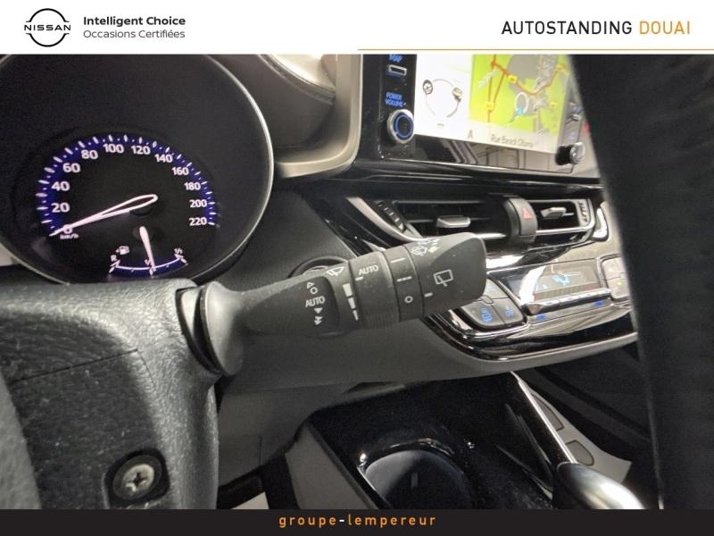 Image TOYOTA C-HR 122h Distinctive 2WD E-CVT MY20