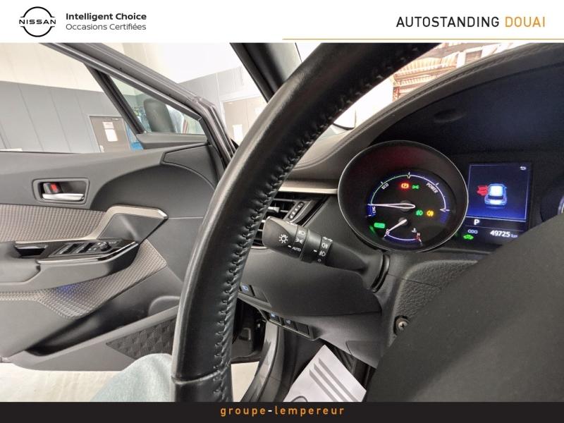 Image TOYOTA C-HR 122h Distinctive 2WD E-CVT MY20