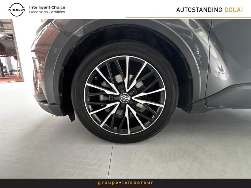 Image TOYOTA C-HR 122h Distinctive 2WD E-CVT MY20