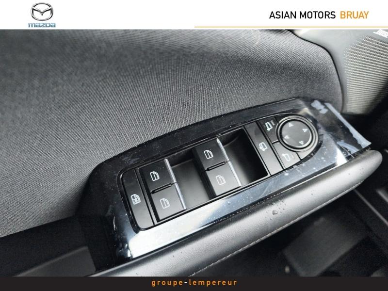 Image MAZDA Mazda 3 Berline 2.0 e-SKYACTIV-X M-Hybrid 186ch Exclusive Line 2025 Euro6e