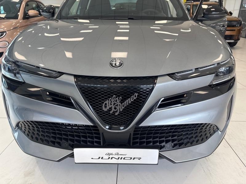 Image ALFA ROMEO Junior 1.2 Ibrida 145ch Techno e-DCT6