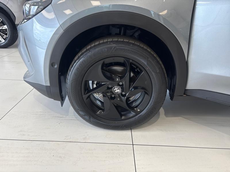 Image ALFA ROMEO Junior 1.2 Ibrida 145ch Techno e-DCT6