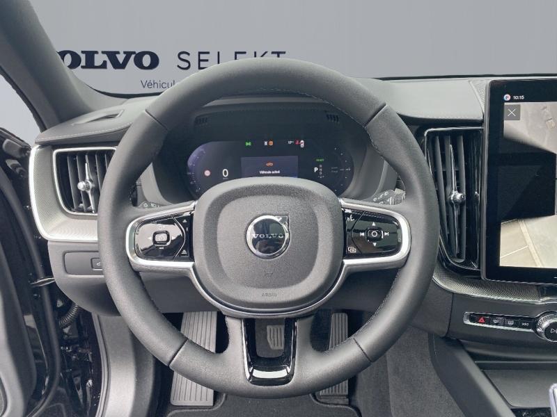 Image VOLVO XC60 T6 Hybride Rechargeable 350ch Black Edition Geartronic 8 AWD