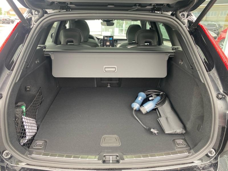 Image VOLVO XC60 T6 Hybride Rechargeable 350ch Black Edition Geartronic 8 AWD
