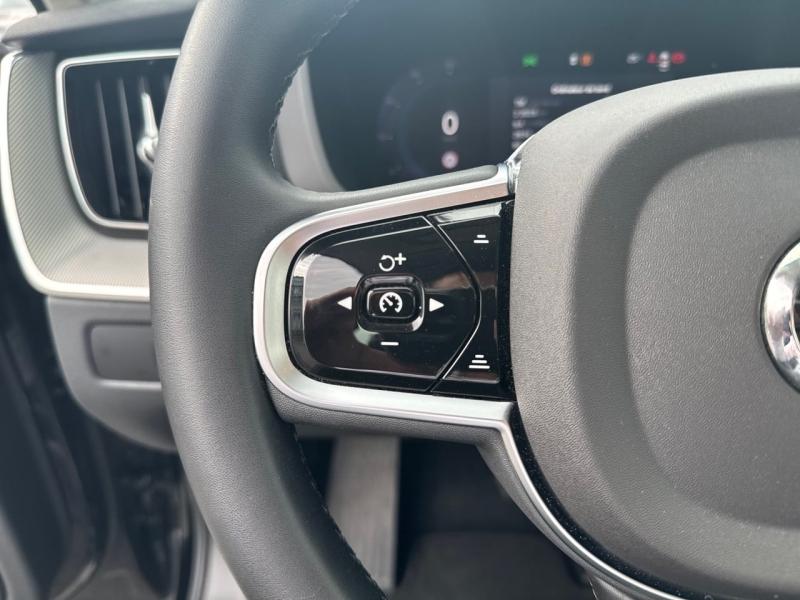 Image VOLVO XC60 T6 Hybride Rechargeable 253 + 145ch Plus Style Dark Geartronic 8 AWD