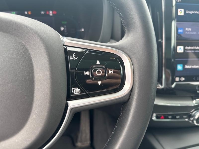 Image VOLVO XC60 T6 Hybride Rechargeable 253 + 145ch Plus Style Dark Geartronic 8 AWD