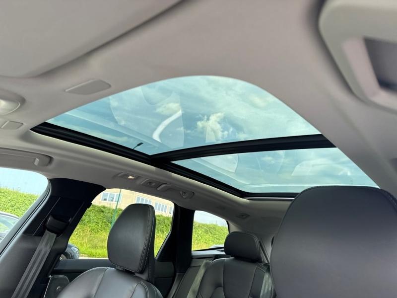 Image VOLVO XC60 T6 Hybride Rechargeable 350ch Ultra Style Dark Geartronic 8 AWD
