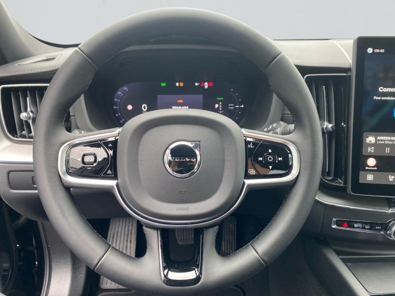 Image VOLVO XC60 T6 Hybride Rechargeable 350ch Black Edition Geartronic 8 AWD