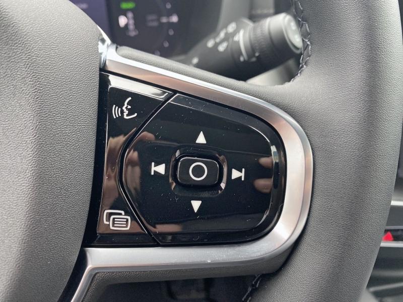 Image VOLVO XC60 T6 Hybride Rechargeable 350ch Black Edition Geartronic 8 AWD