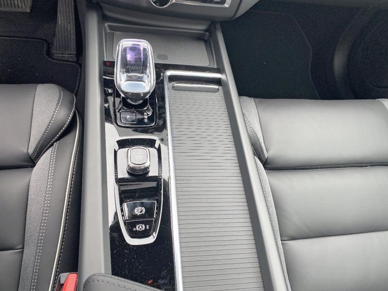 Image VOLVO XC60 T6 Hybride Rechargeable 350ch Black Edition Geartronic 8 AWD