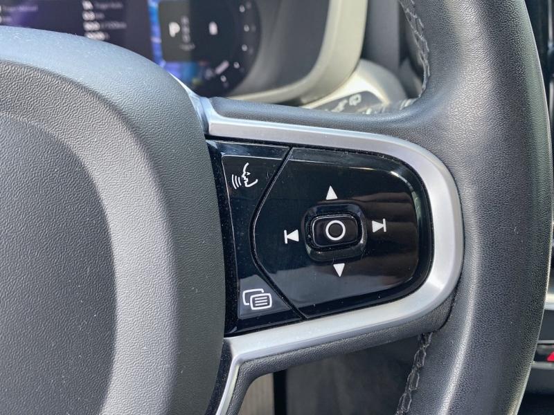 Image VOLVO XC60 B4 197ch Plus Style Dark Geartronic