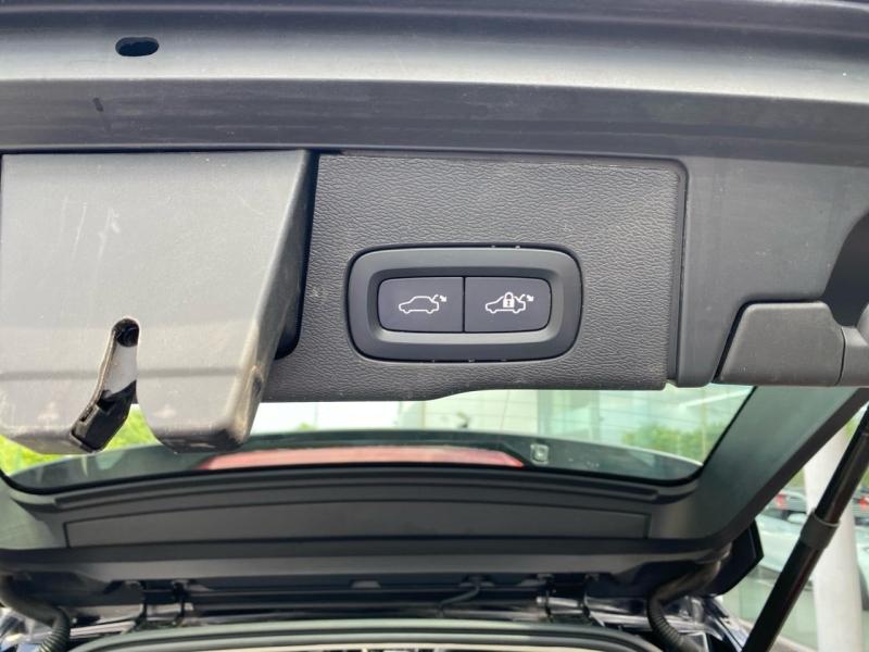 Image VOLVO XC60 B4 197ch Plus Style Dark Geartronic