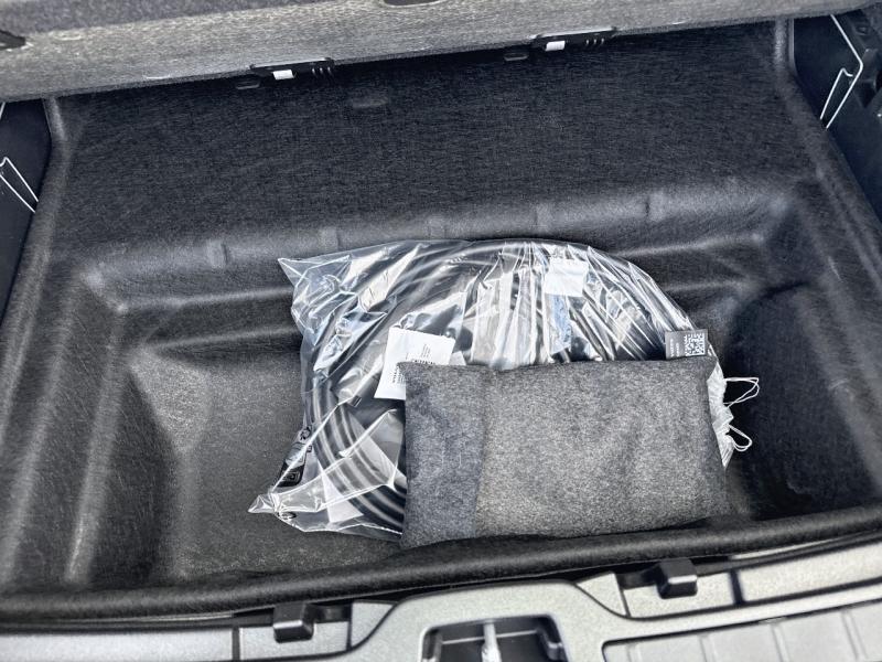 Image VOLVO EX40 Single Extended Range 252ch Black Edition