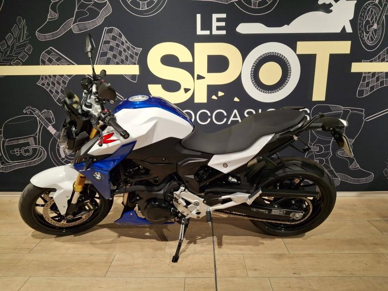 Photo BMW F F 900 R A2