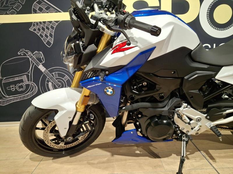 Image BMW F F 900 R A2